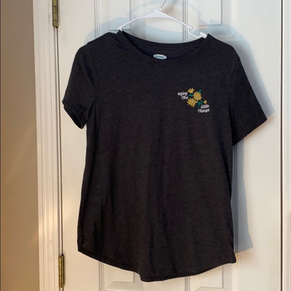 Old navy grey embroidered top